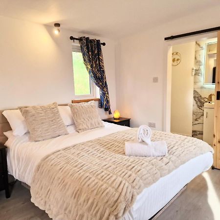 Kaoglen Lodge - Fawn Pod - Hot Tub - Dogs - Pitlochry - Luxury Blairgowrie and Rattray Exterior foto